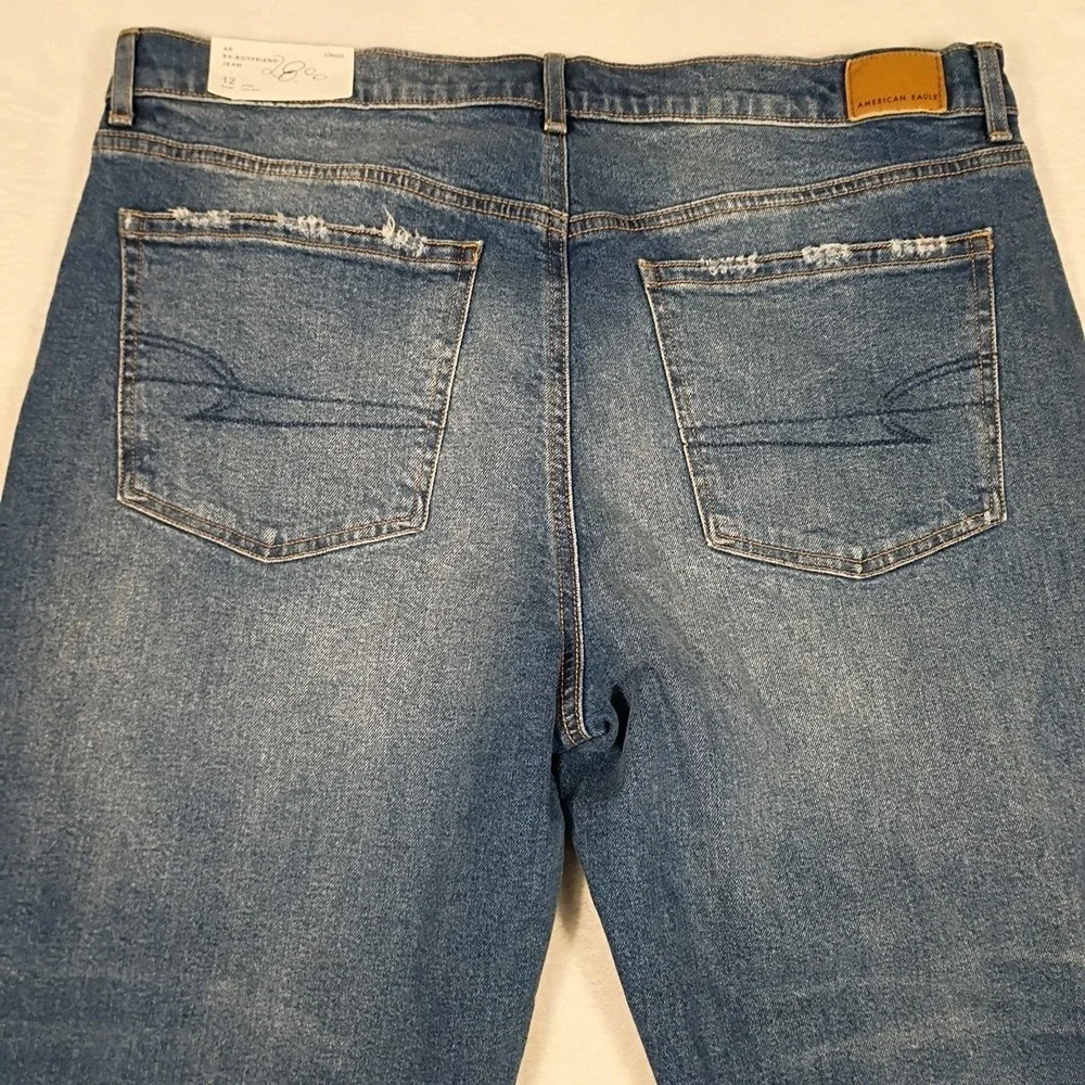 American Eagle EX Boyfriend Jeans Women's Size 12 Short Patch Distressed Strigid